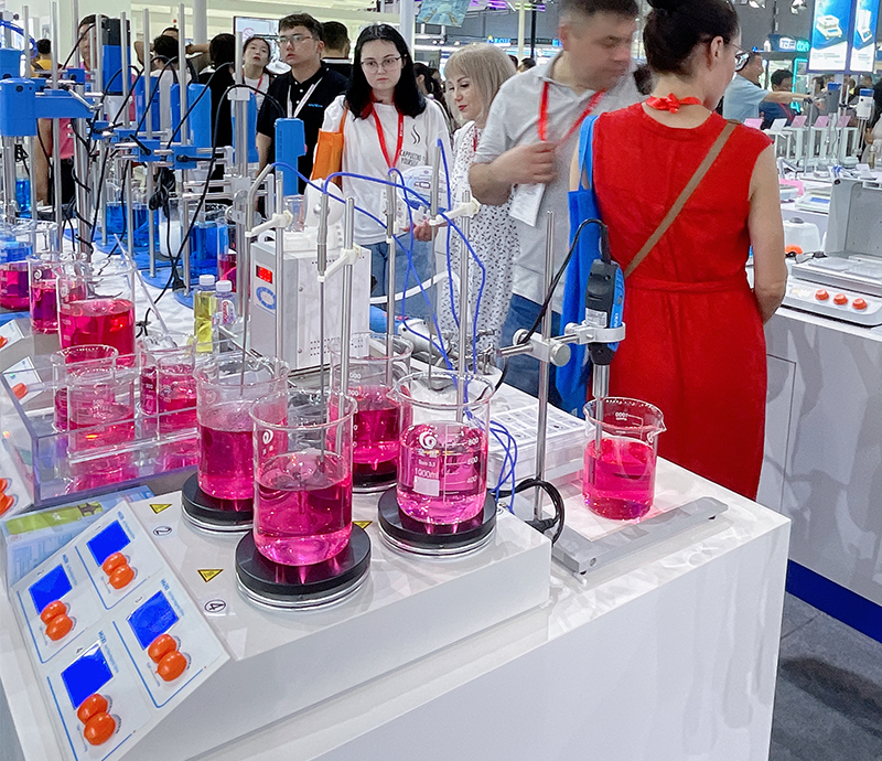 多工位加热磁力搅拌器